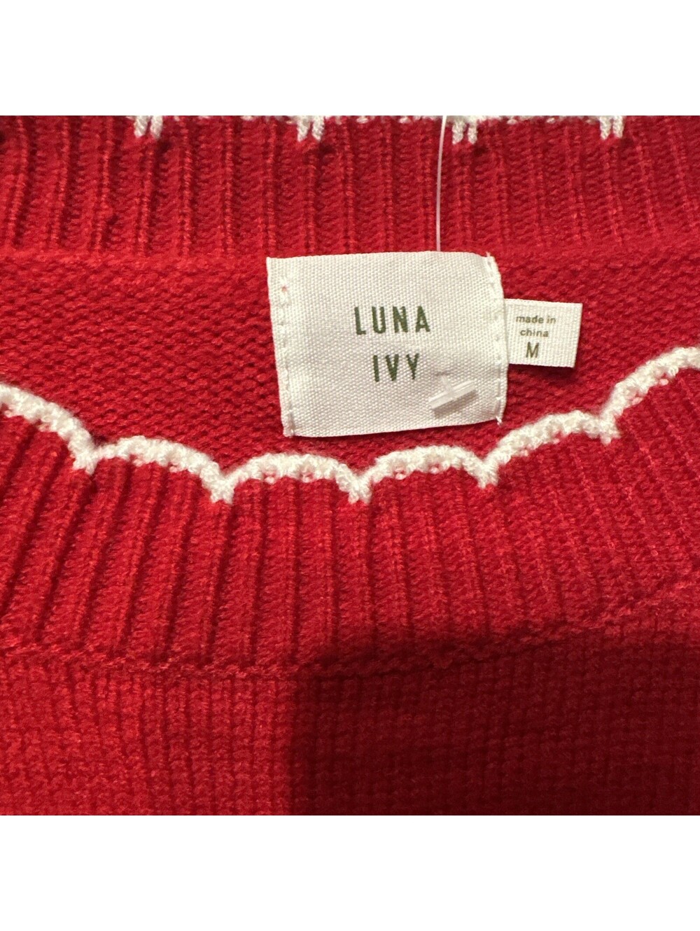 New Luna Ivy Red Sweater with White Swan Design, Size M - Picture 3 of 7